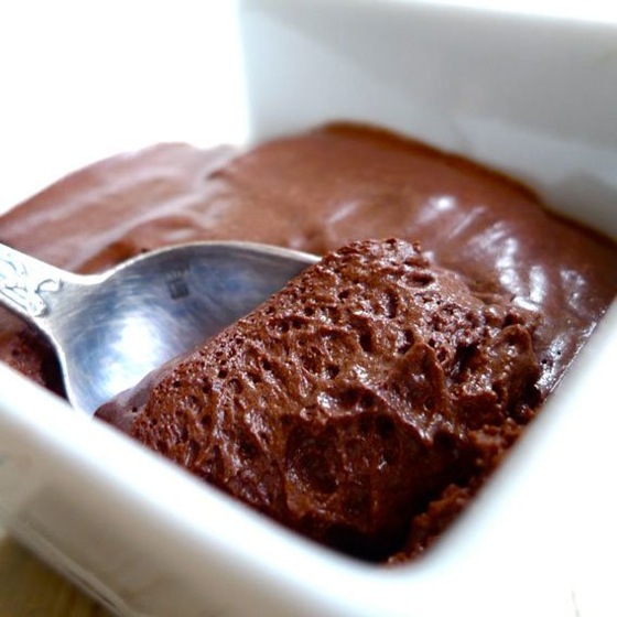 Recette de mousse au chocolat facile à faire avec les enfants